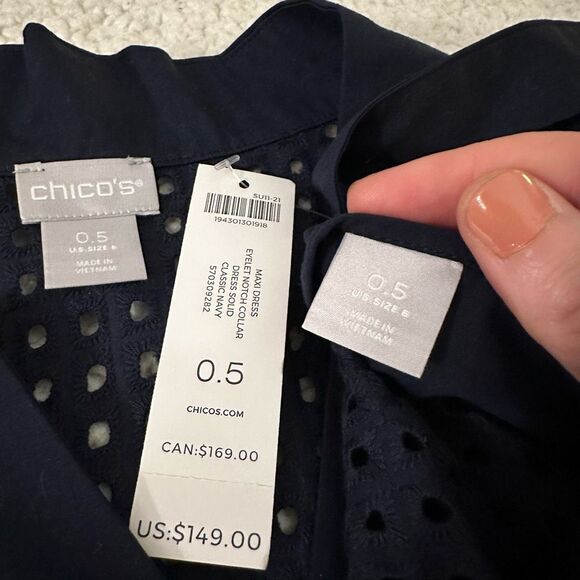 Chicos Navy Blue Eyelet Lace Notch Collar Maxi Dress Size 0.5 (Womens 6) NWT - Picture 9 of 15
